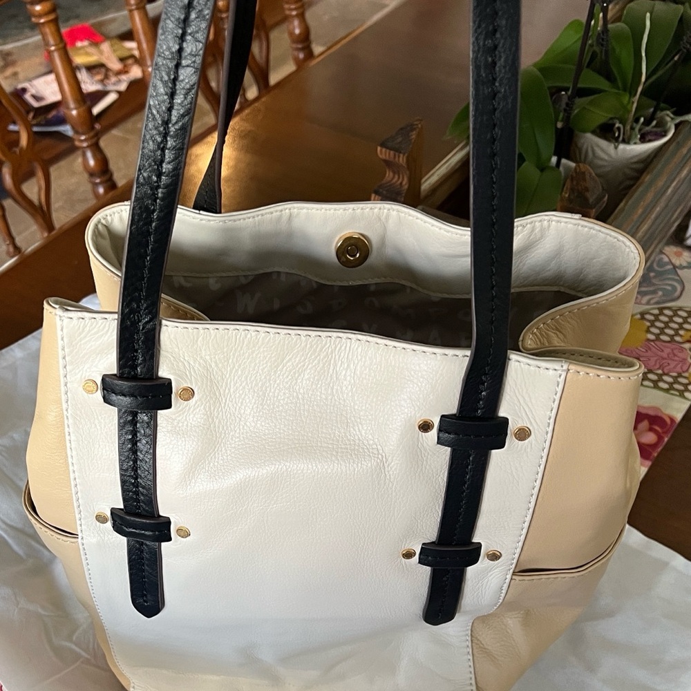 Aimee Kestenberg Chalk Colorblock Sullivan Tote Tag - Picture 8 of 12